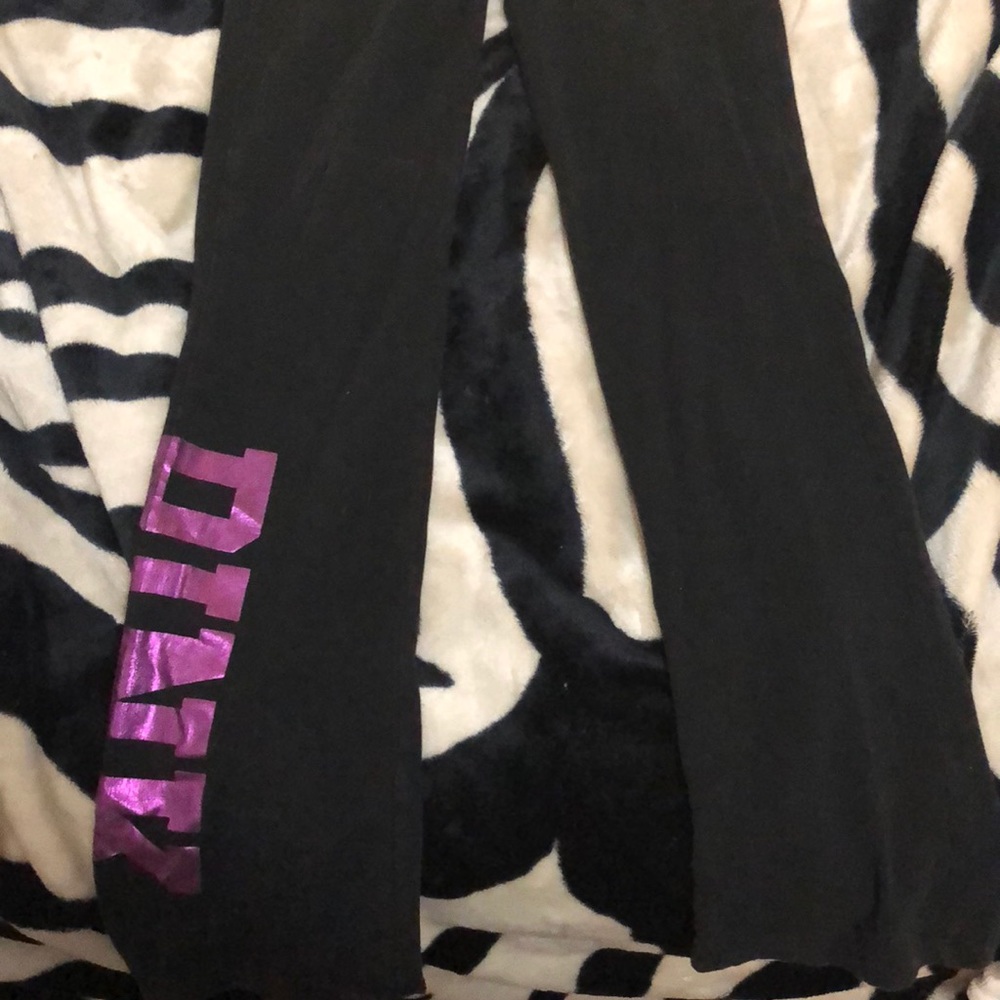 (Pink) Black leggings